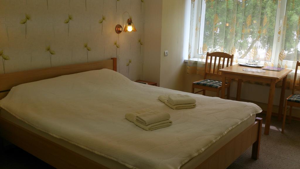 Sorve Guest House Salme ภายนอก รูปภาพ