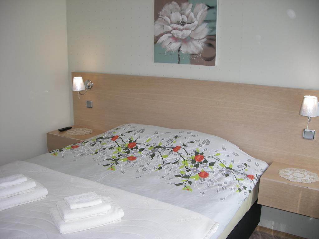 Sorve Guest House Salme ภายนอก รูปภาพ